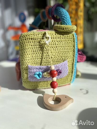 Бизикуб мягкий вязаный