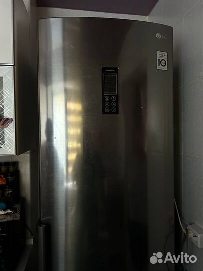 Холодильник бу lg