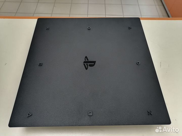 Игровая приставка PlayStation 4 Pro 1Tb (дон)