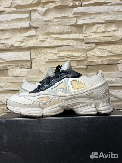 Raf simons ozweego 3 cream white