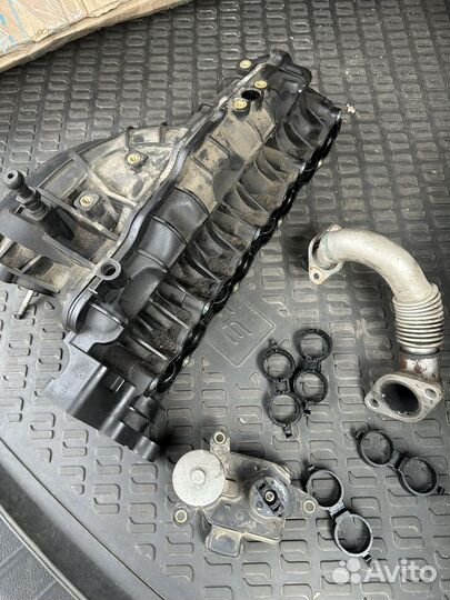 Впускной коллектор Hyundai Santa Fe 3