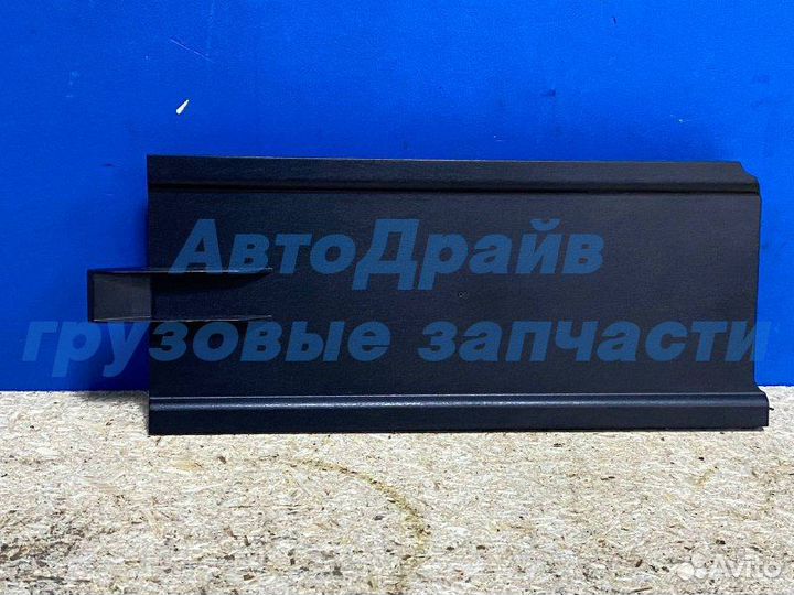 Крышка салонного фильтра для автомобилей Скания 4