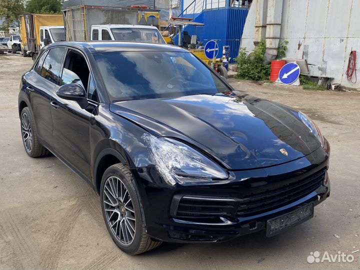 Porsche Cayenne 3.0 AT, 2019, битый, 39 700 км