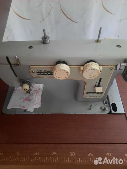 Швейная машина Чайка 3