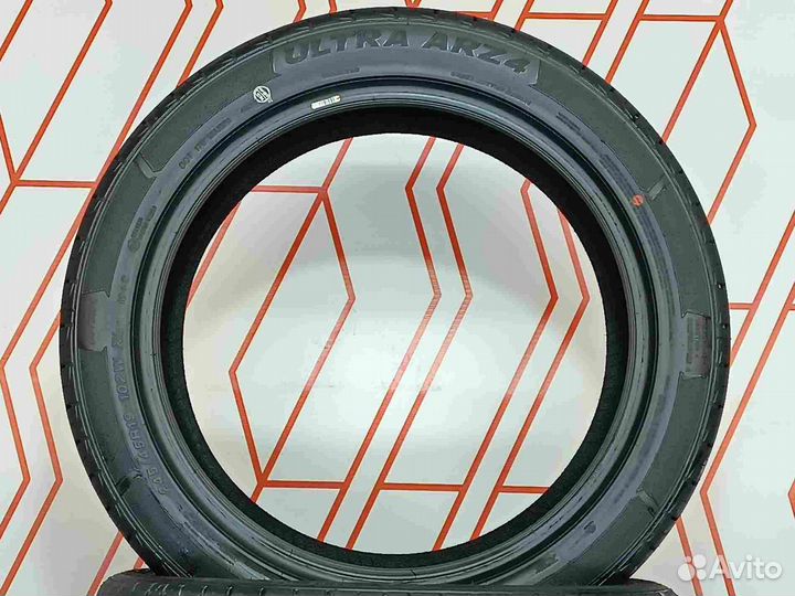 Arivo Ultra ARZ4 245/45 R19 102W