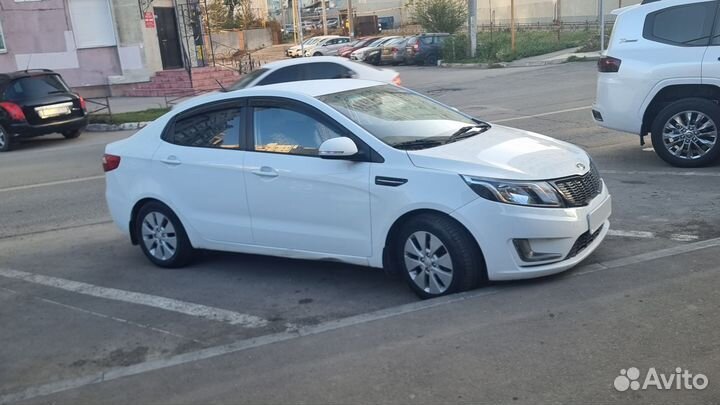 Kia Rio 1.6 AT, 2014, 180 000 км