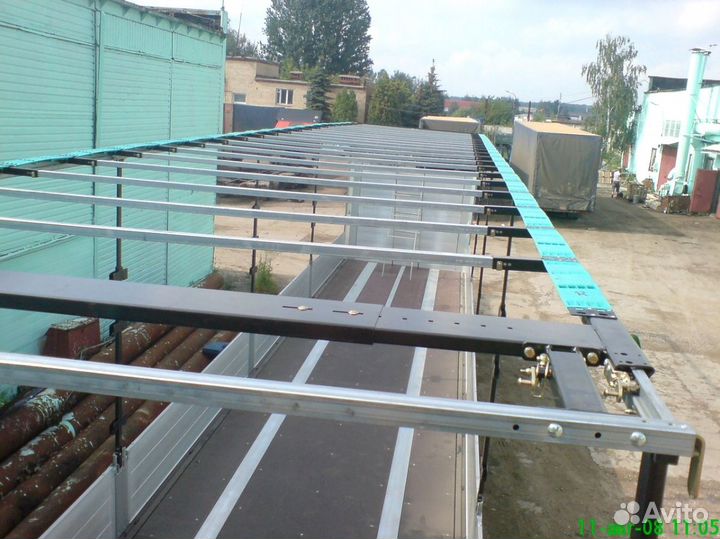 Сдвижная крыша на полуприцеп