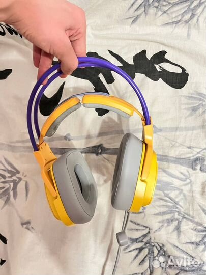 Игровые наушники