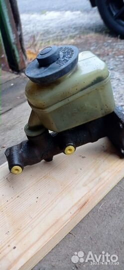 Тормозной цилиндр hilux