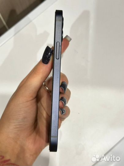 iPhone 12, 64 ГБ