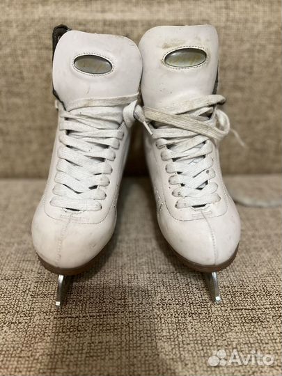 Коньки Atemi 39 размер