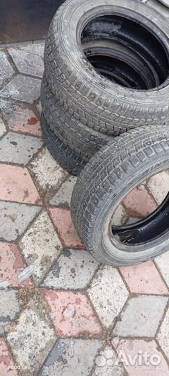 Dunlop SP Winter Ice 01 175/85 R14 100D