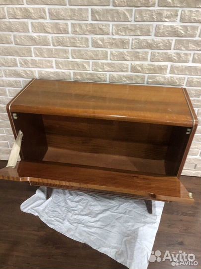 Тумба Итон Собеслав Чехословакия винтаж
