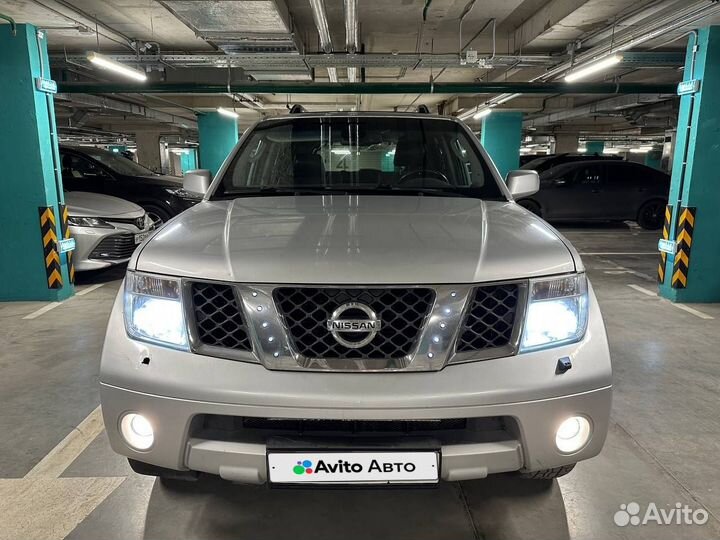 Nissan Pathfinder 2.5 AT, 2006, 284 540 км