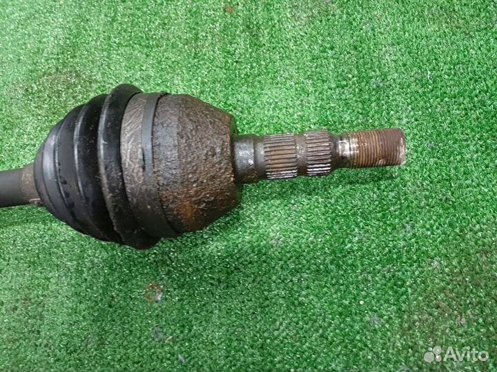 Привод передний левый Opel Astra H