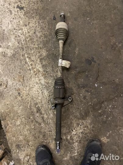 Полуось правая Renault Megane 3 Fluence МКПП