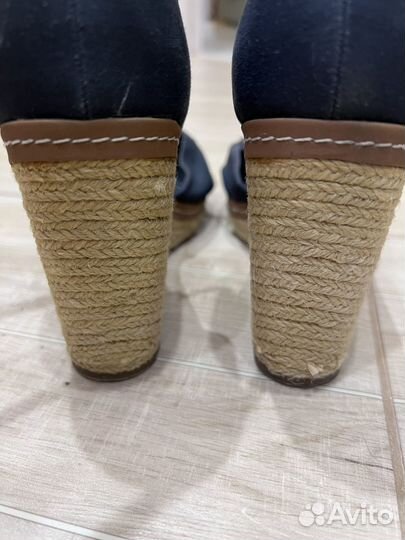 Tommy hilfiger туфли 38