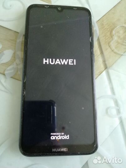 Мобильный телефон Huawei