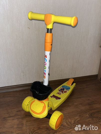 Самокат детский новый