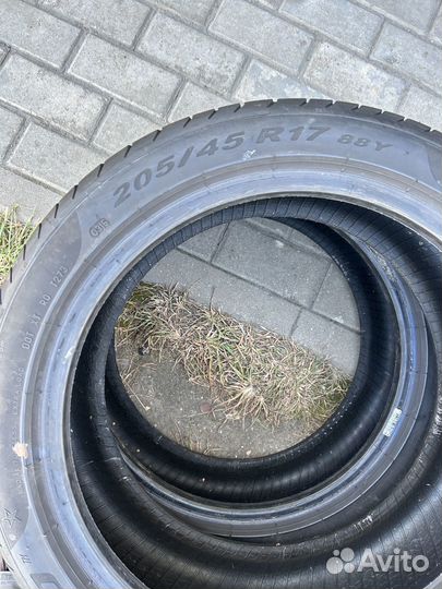 Pirelli P Zero 205/45 R17 88Y