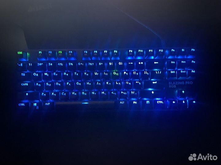 Игровая механическая клавиатура