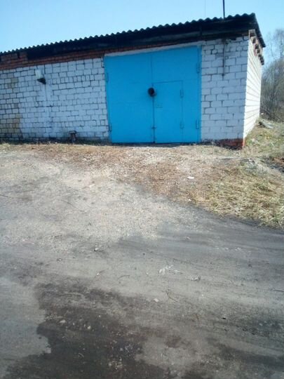 Гараж, > 30 м²