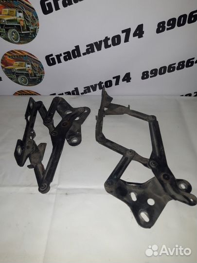 Петля капота Volvo 940