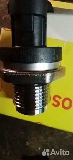 Bosch 0281006053 Датчик давления топливной рампы