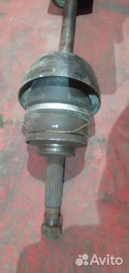 Шевроле Нива привод передний левый с деф Ваз 2123