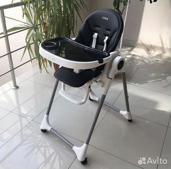 Стульчик для кормления новый