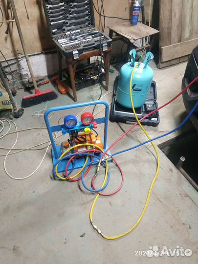 Заправка и дезинфекция кондиционеров автомобиля