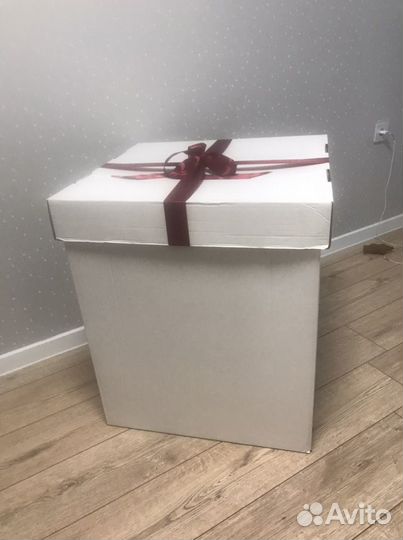 Коробка подарочная 60*60*70