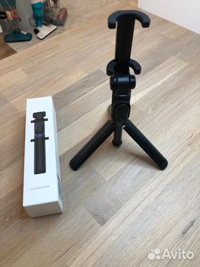 Монопод-штатив Xiaomi Mi Tripod Selfie Stick для с