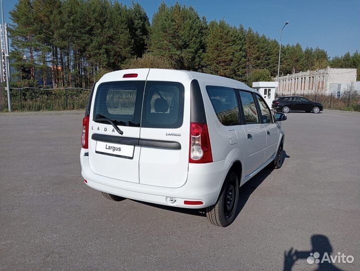 LADA Largus 1.6 МТ, 2024