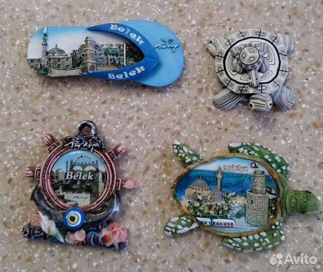 Магниты на холодильник из разных стран