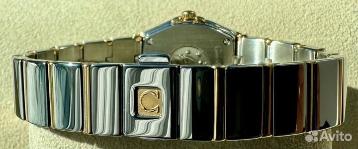 Швейцарские часы Omega Constellation Quartz 123.20.24.60.58.002