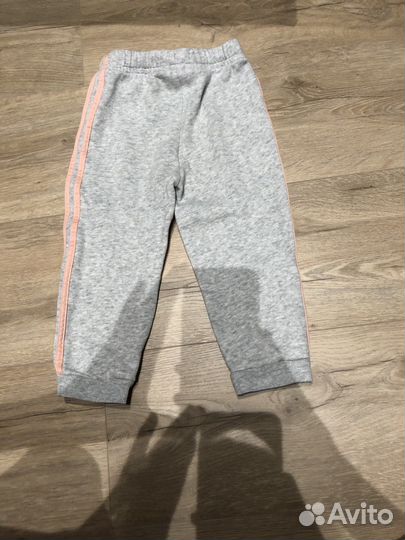 Спортивный костюм adidas для девочек