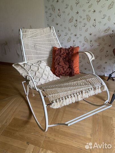Кресло качалка макраме ковка