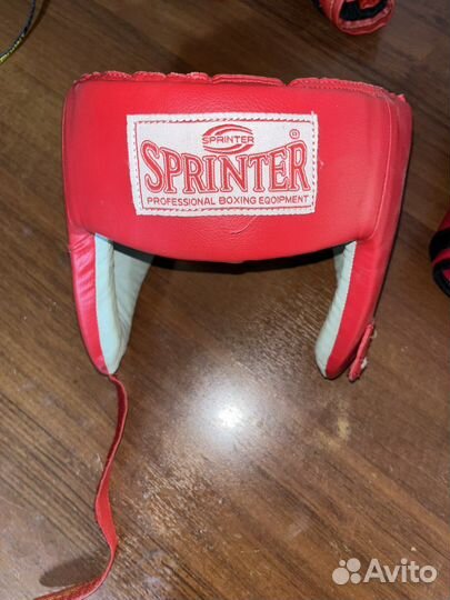 Боксерские перчатки