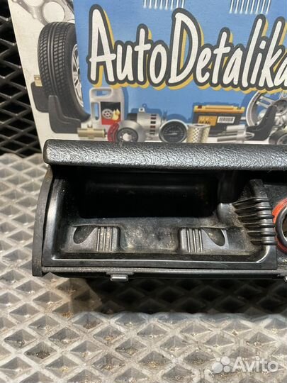 Пепельница передняя Volkswagen Passat B5