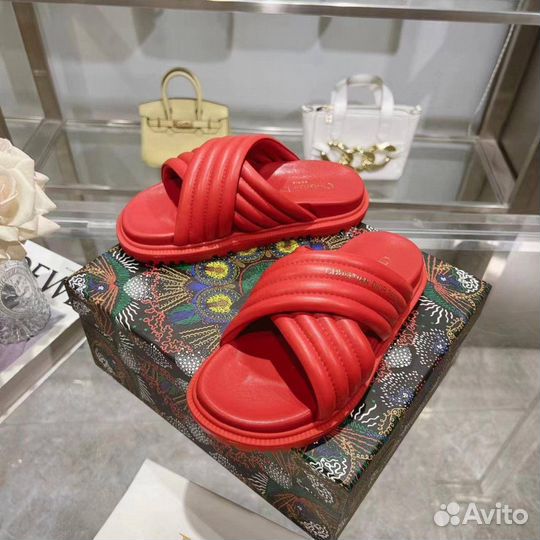 Шлёпанцы кожаные Dior