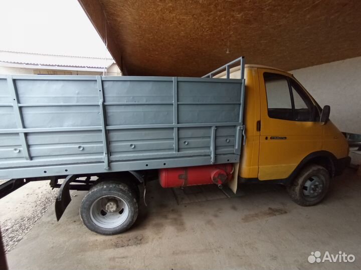 Бортовой газель