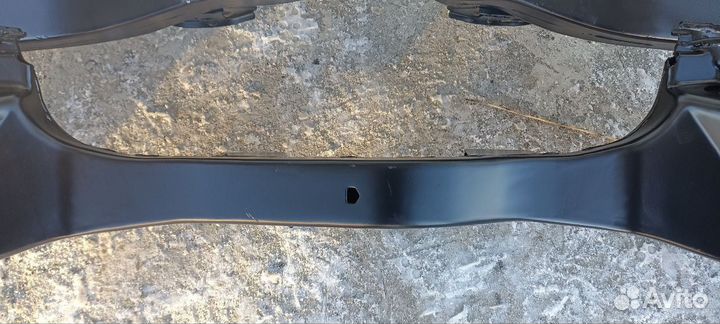 Подрамник задний Mitsubishi Outlander 1