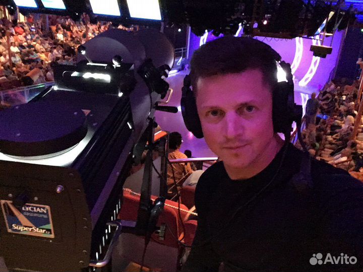 Оператор, осветитель пушки направленного света