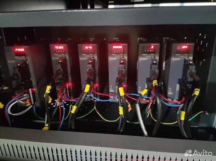 Планшетный режущий плоттер T-CUT DC 2040 PRO