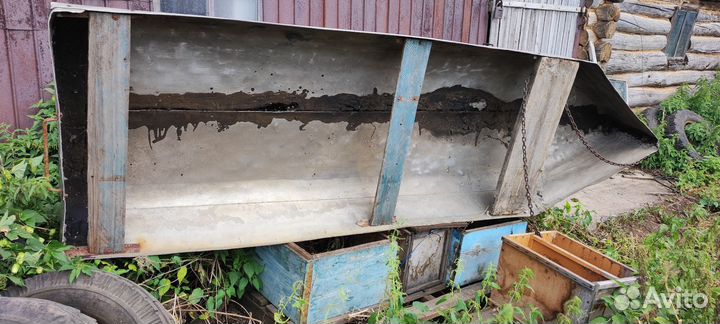 Лодка алюминевая