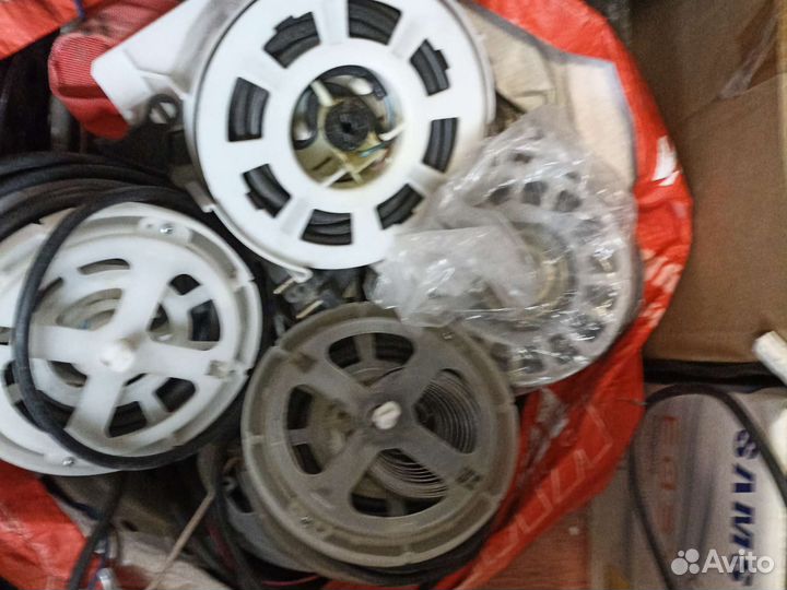 Катушка смотки шнура для пылесоса