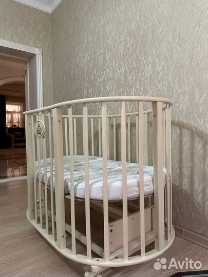 Детская кровать трансформер круглая