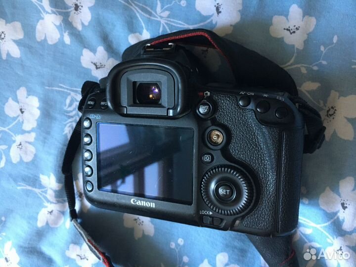Камера Canon 5D Mark iii