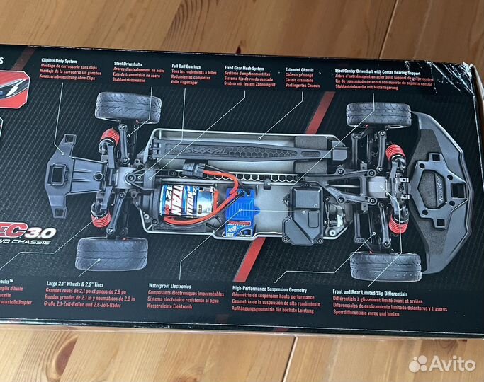 Машина на р/у Traxxas corvette stingray 4-TEC 3.0